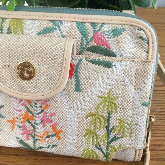 NWT Spartina Floral Embroidered Crossbody Bag - Picture 4 of 16